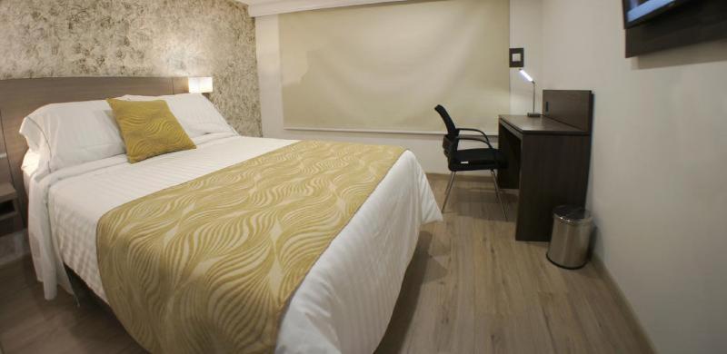 Hotel Grand Plaza Corferias Bogotá Camera foto