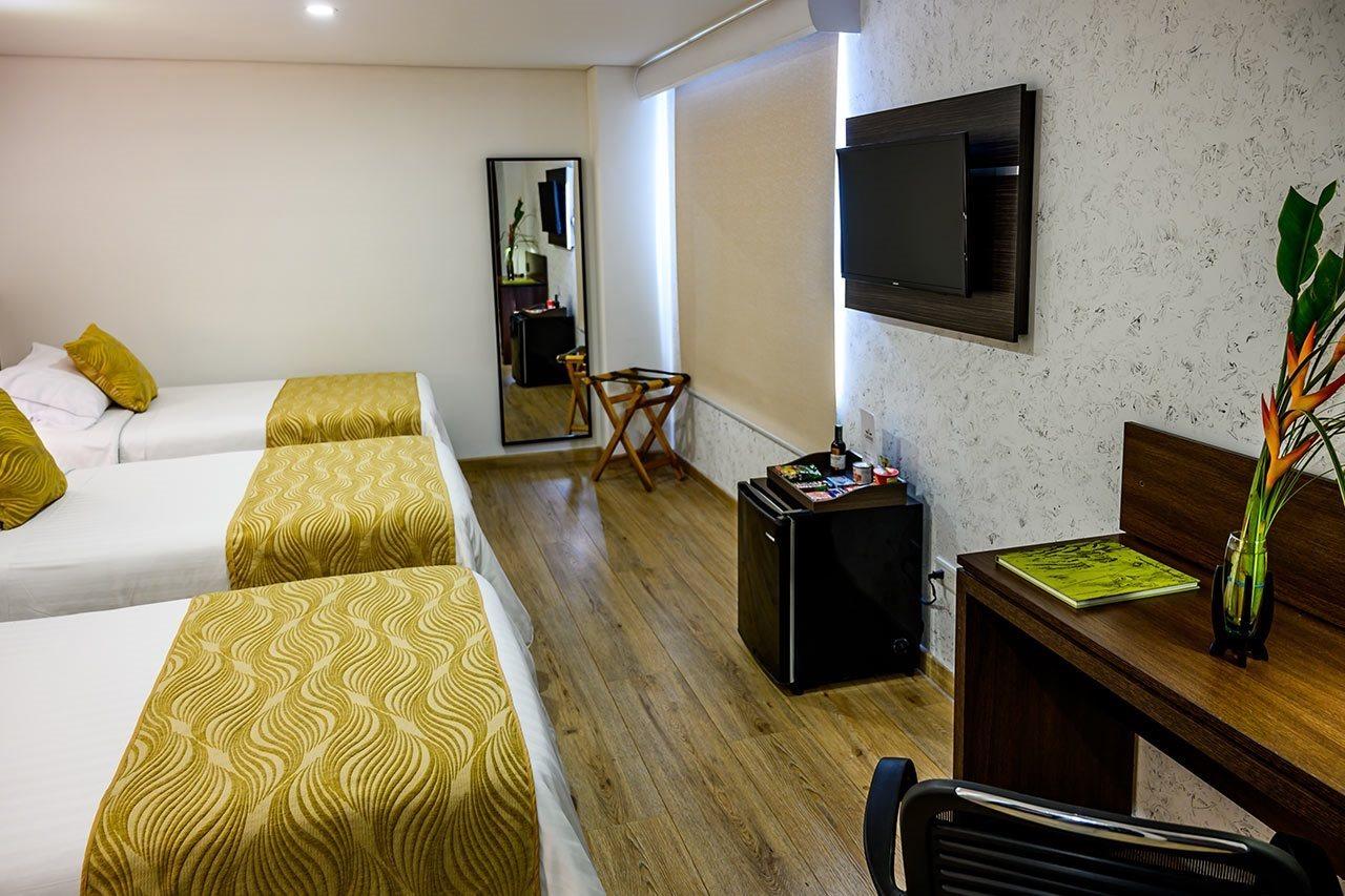 Hotel Grand Plaza Corferias Bogotá Esterno foto